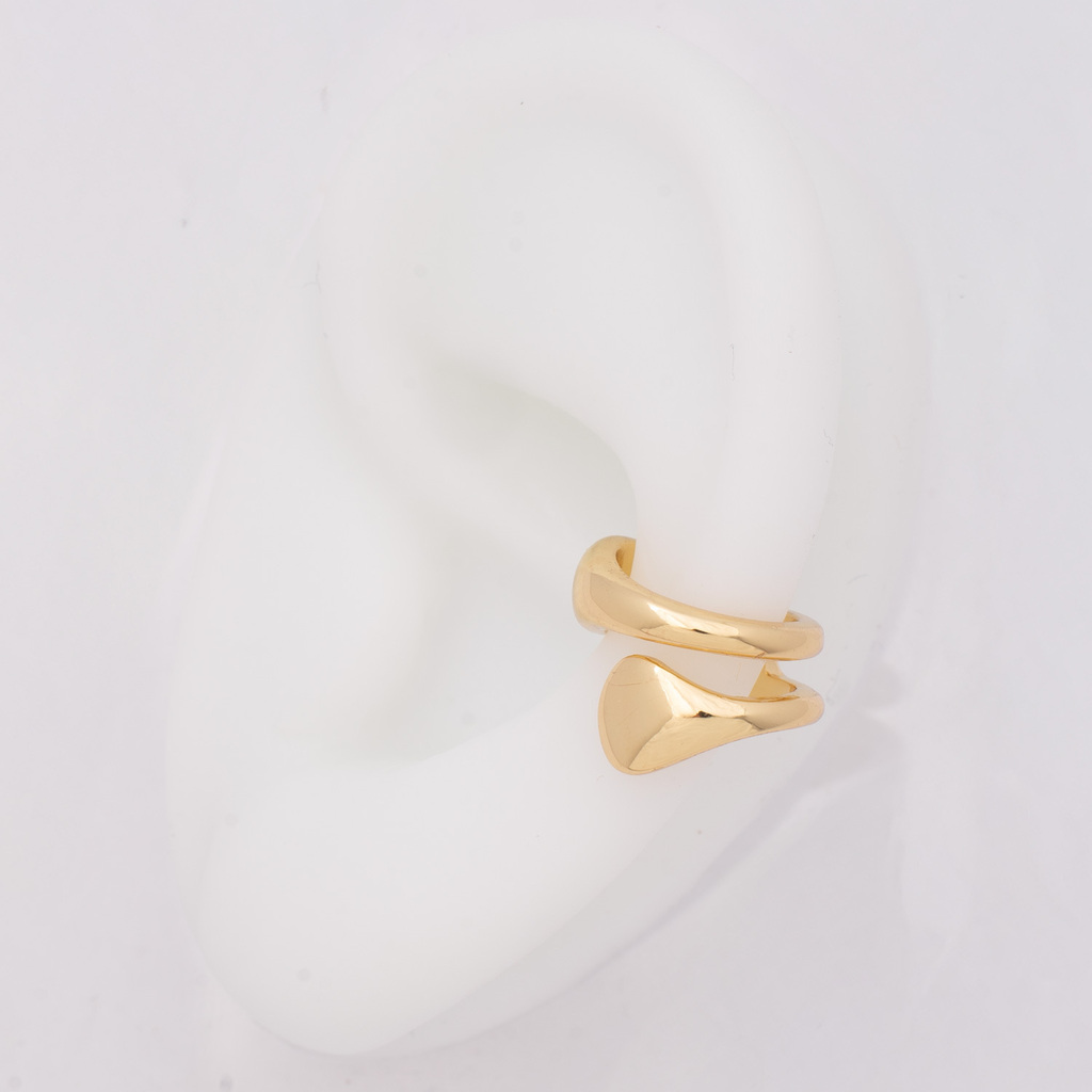 earcuff-daisy-narcissa-042c4b678f860981ed17288154671096-1024-1024.jpg